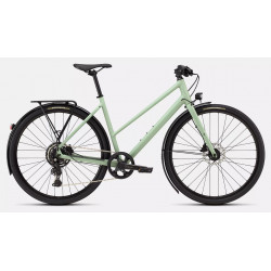 Le Specialized Sirrus X 2.0 Step-Through en version équipé est disponible dès maintenant chez Franscoop.