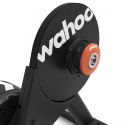 Wahoo KICKR CORE 2 avec Zwift Cog and Click disponible dès maintenant chez Franscoop !