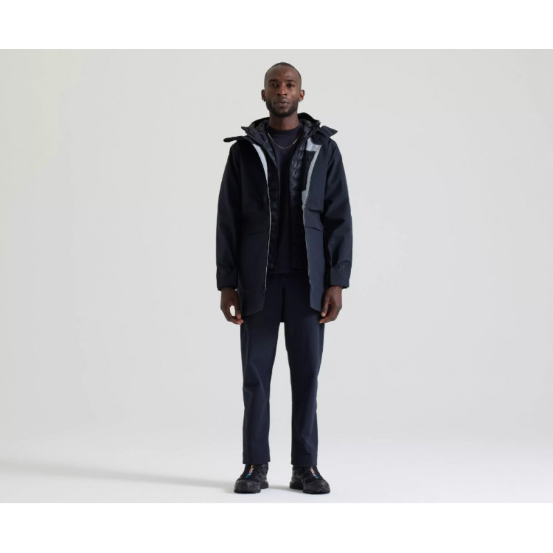 La Specialized Parka à capuche 3 épaisseurs Homme est disponible dès maintenant chez Franscoop !