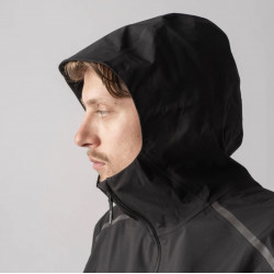 la Veste de Pluie Grip Grab EXPLR Waterproof Lightweight disponible dès maintenant chez Franscoop !