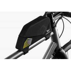 La sacoche Apidura Top Tube Racing est disponible dès maintenant chez Franscoop