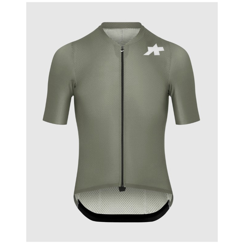 Les maillots Assos sont disponibles dès maintenant chez Franscoop