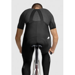 Le cuissard Assos EQUIPE RS Men's Spring Fall Bib Tights S11 EVO est disponible dès maintenant en magasin !