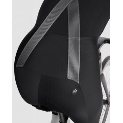 Le cuissard Assos UMA GT Hashoogi Winter Bib Tights S11 est disponible dès maintenant en magasin !